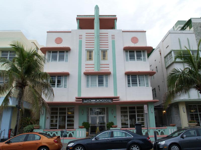 Originally built in 1940 as the McAlpin Hotel, this stunning Art Deco building on Ocean Drive features a striking blue and white facade, intricate detailing, and a rooftop terrace with panoramic views of the ocean. It has been meticulously restored and is now a luxury hotel known for its historic charm and modern amenities.]]>