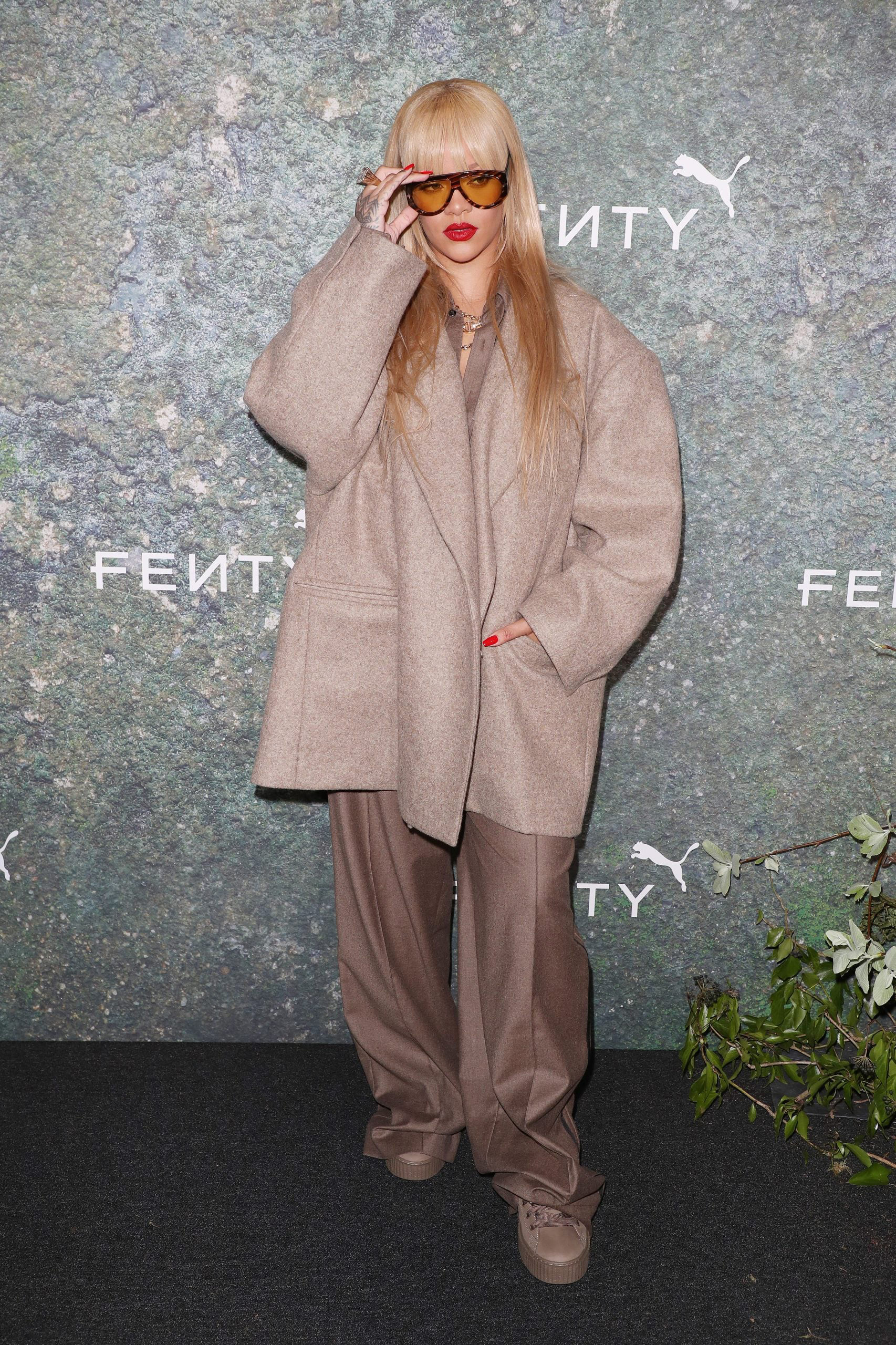 Essence Fashion Digest: Rihanna Wears Peter Do, Venus Williams Wears ...