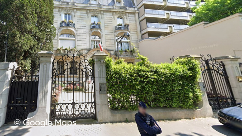 opération policière au consulat d'iran à paris: un homme a été interpellé