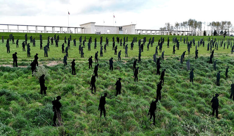 D-Day 80: 24 glorious pictures of Standing With Giants silhouettes on ...