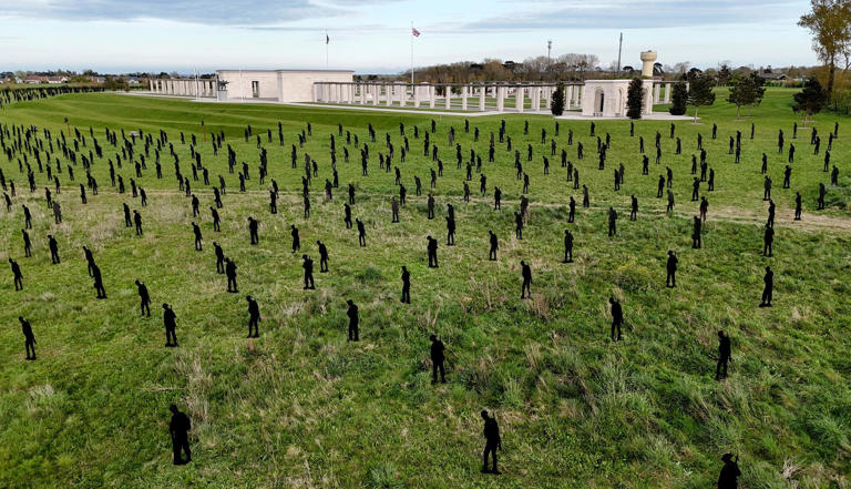 D-Day 80: 24 glorious pictures of Standing With Giants silhouettes on ...