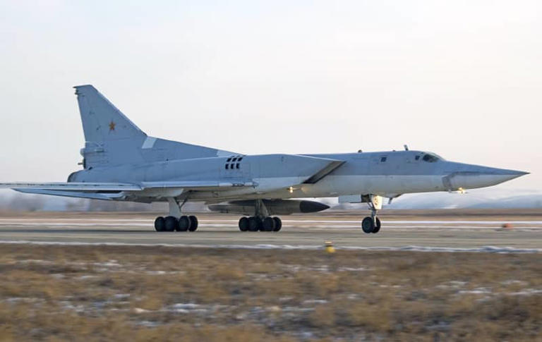 照片：俄羅斯 Tu-22M3 被 S-200 係統擊落（rosmedia）