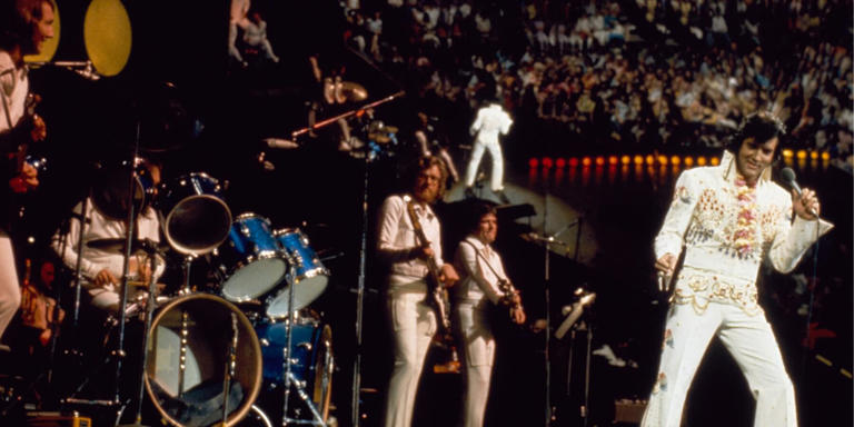 Elvis Presley and the TCB band photographed in 1973 | Gary Null/NBCU Photo Bank/NBCUniversal via Getty Images via Getty Images