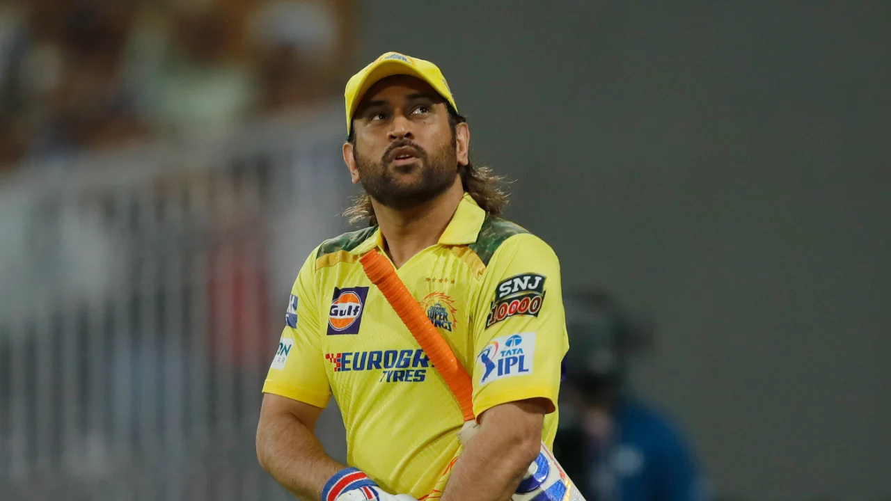csk vs lsg: ms dhoni overtakes ab de villiers, climbs to 6th in elite batting list