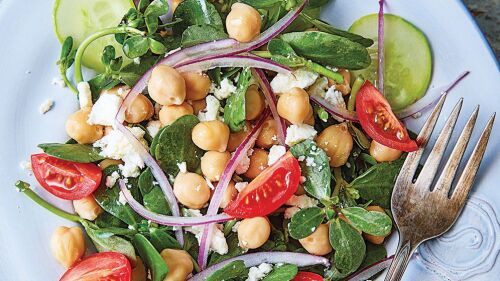 3 sopas con garbanzos para saciar el hambre