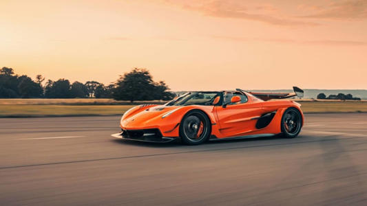 13 Beautiful Exotic Cars That Push The Limits of Performance<br><br>