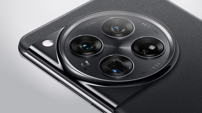 Camera system on OnePlus 12