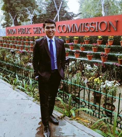 23-year-old fulfils late father's dream, cracks upsc on first attempt, no coaching
