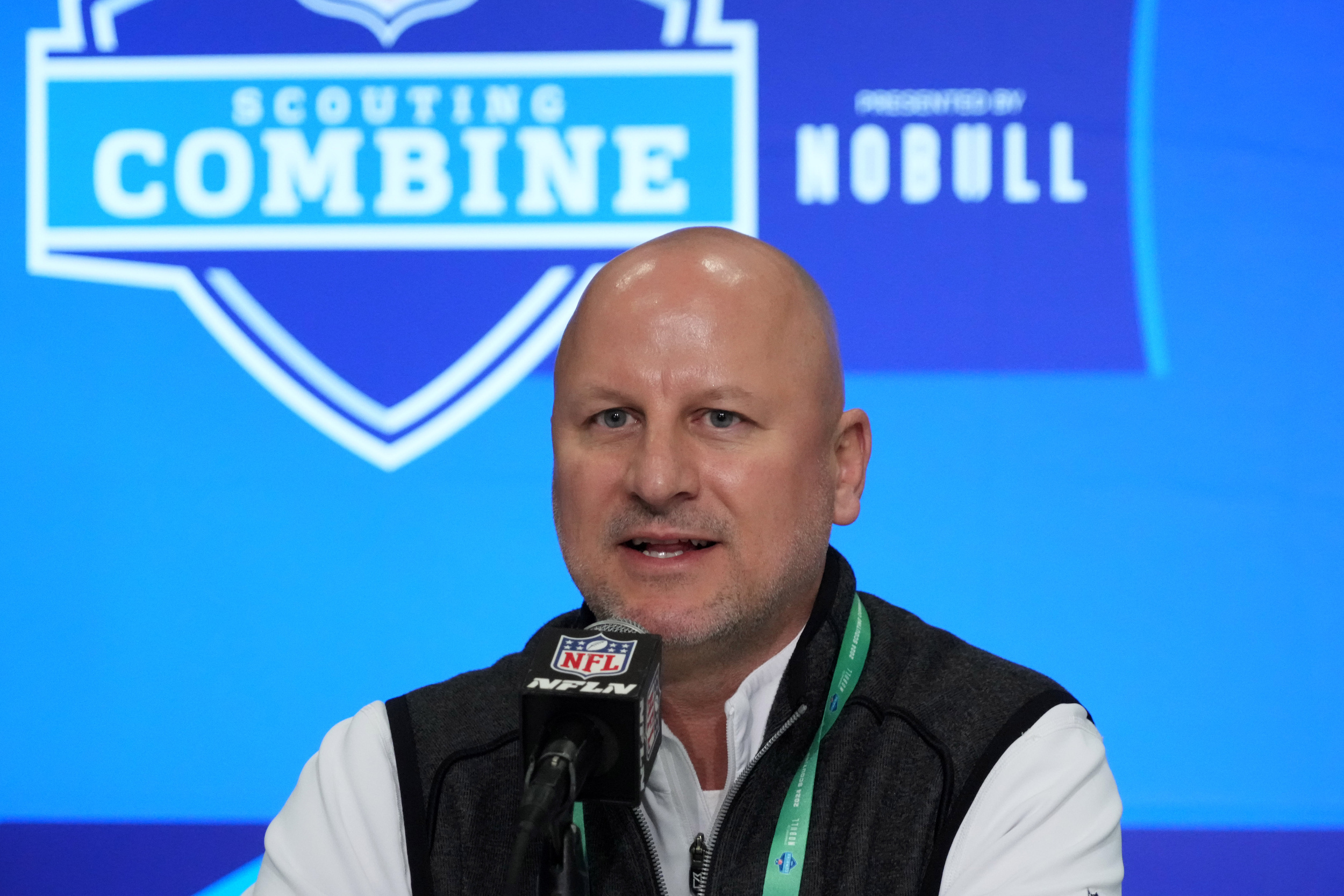 chargers have no interest in 'fair' trade involving no. 5 pick