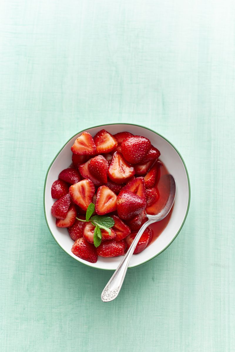 strawberry season is coming! here's the right way to clean them