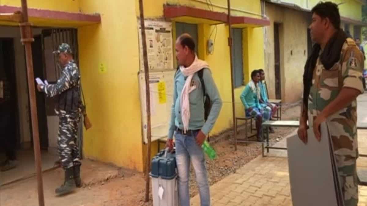 lok sabha polls: chandameta in bastar votes for first time since independence