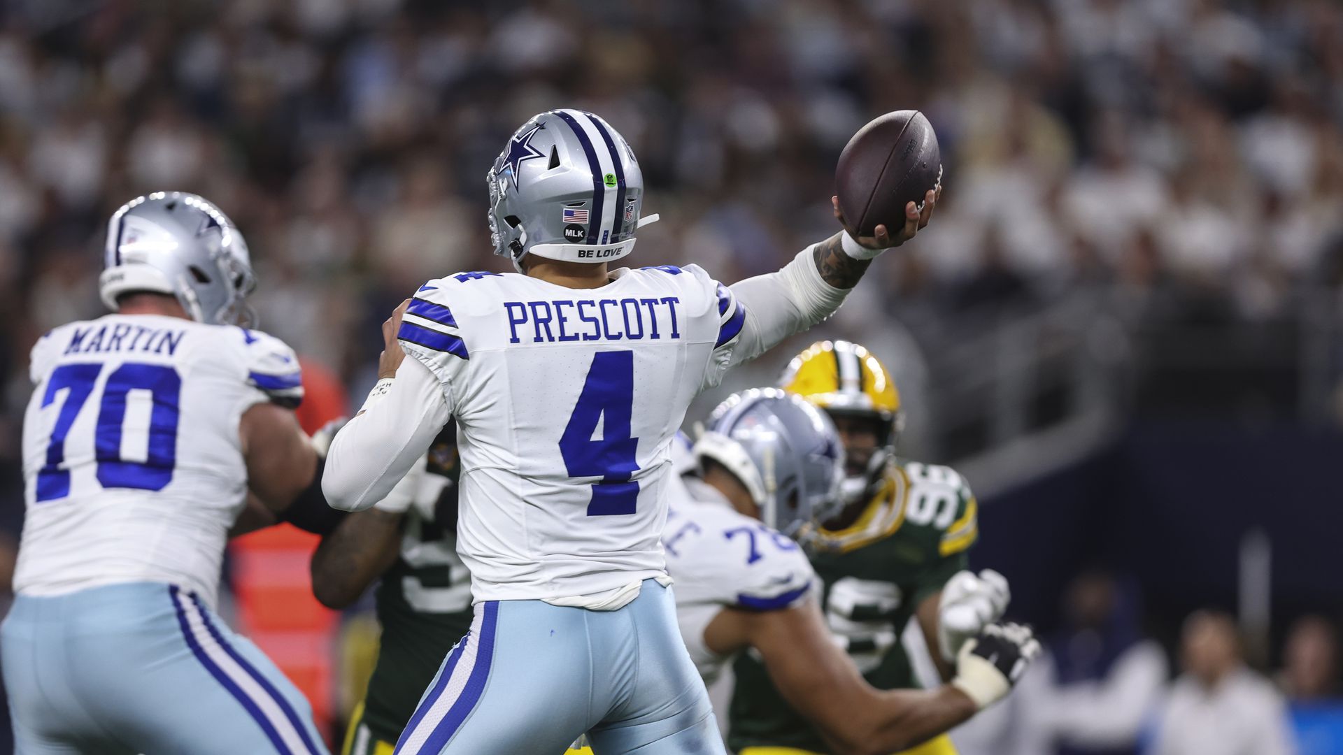 QB Dak Prescott Doesn’t Fear “either Situation” With Uncertain Future ...