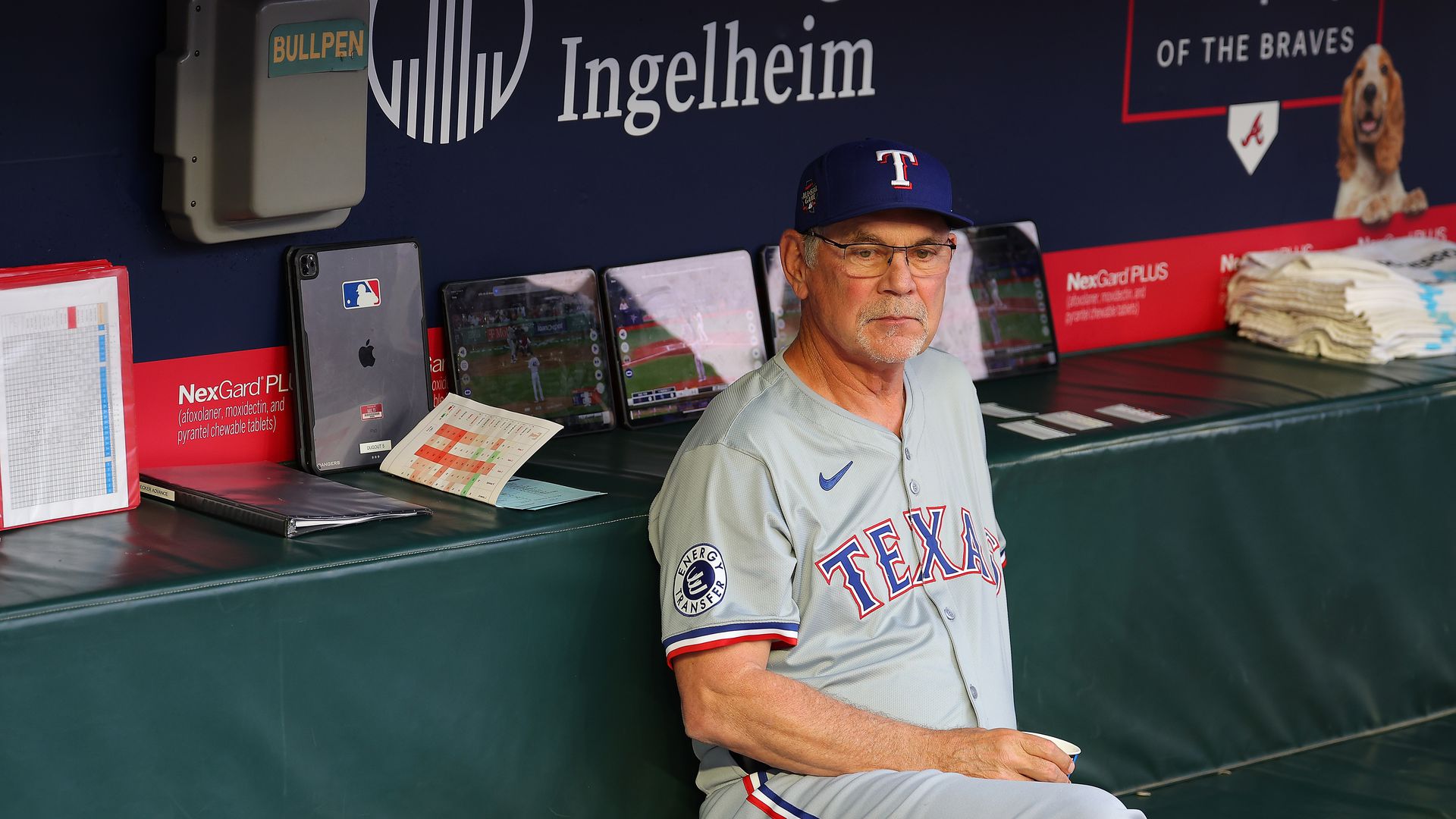 11-10 - D’Arnaud’s Big Day Dooms Rangers In Opener From Atlanta