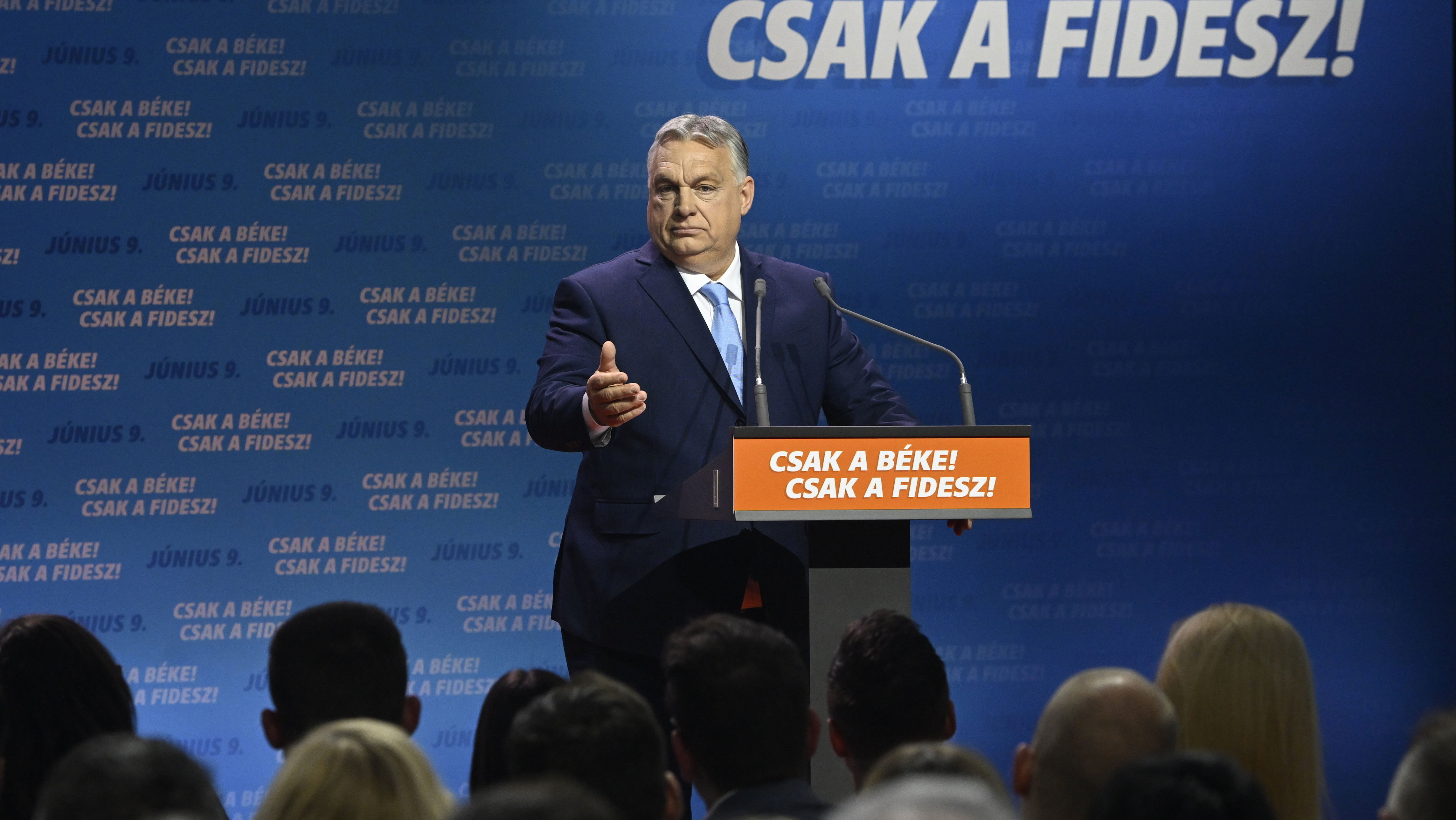 wiktor orban zapowiada „okupację brukseli”. rusza kampania wyborcza partii fidesz