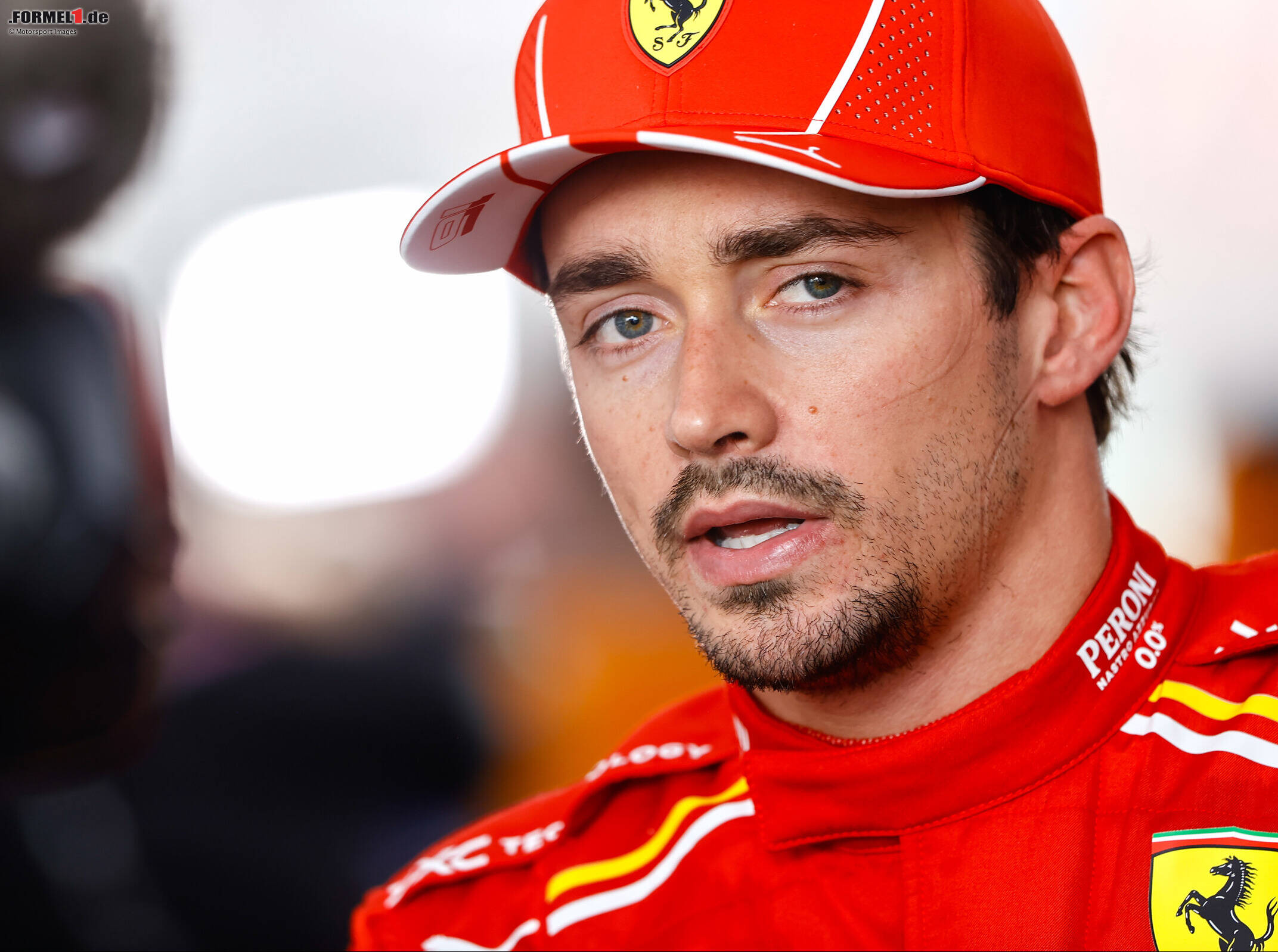 charles leclerc: carlos sainz hat eine grenze überschritten!