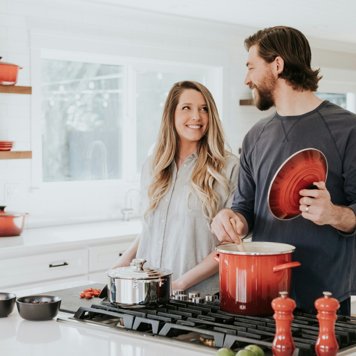 qué significa que tú y tu pareja cocinen juntos