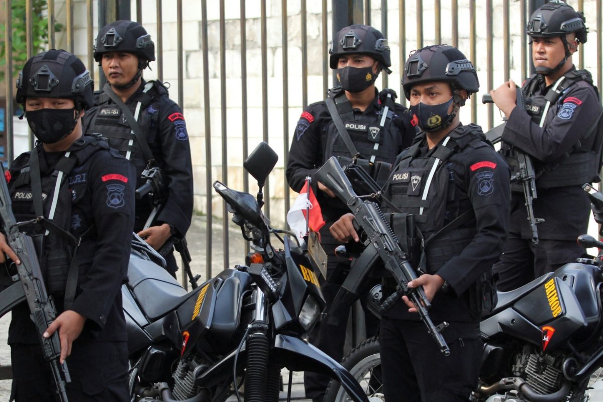 Indonesian Police Bust 8 Members Of Jihadist Group Jemaah Islamiyah ...