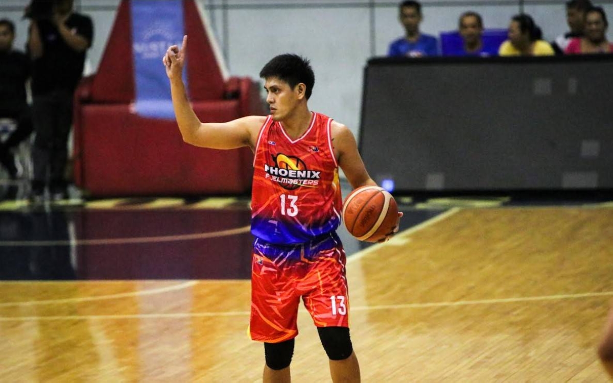 phoenix routs nlex, keeps playoff hopes alive