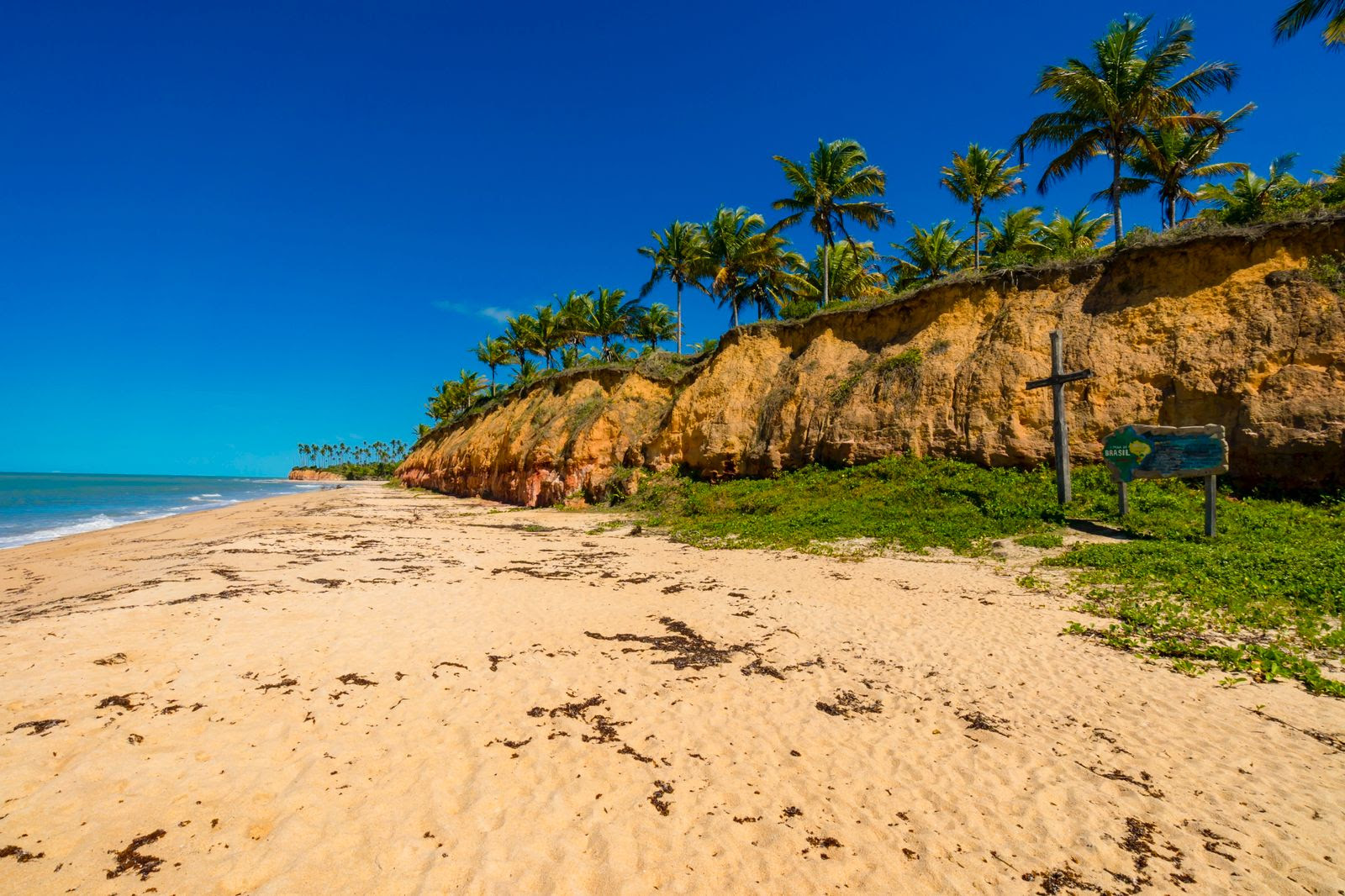 conheça barra do cahy, a ‘primeira praia’ do brasil