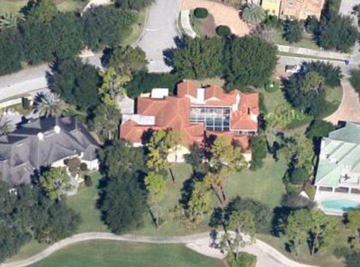 <p>2017 Masters champion Sergio Garcia calls Lake Nona in Orlando, Florida home part of the time. He purchased the 4-bed, 4.5-bath, 5,602 square foot back in 2002 for $1.1 million, according to Orange County records. Yes, it’s on the golf course! He also maintains a residence in Borriol, Spain. </p>