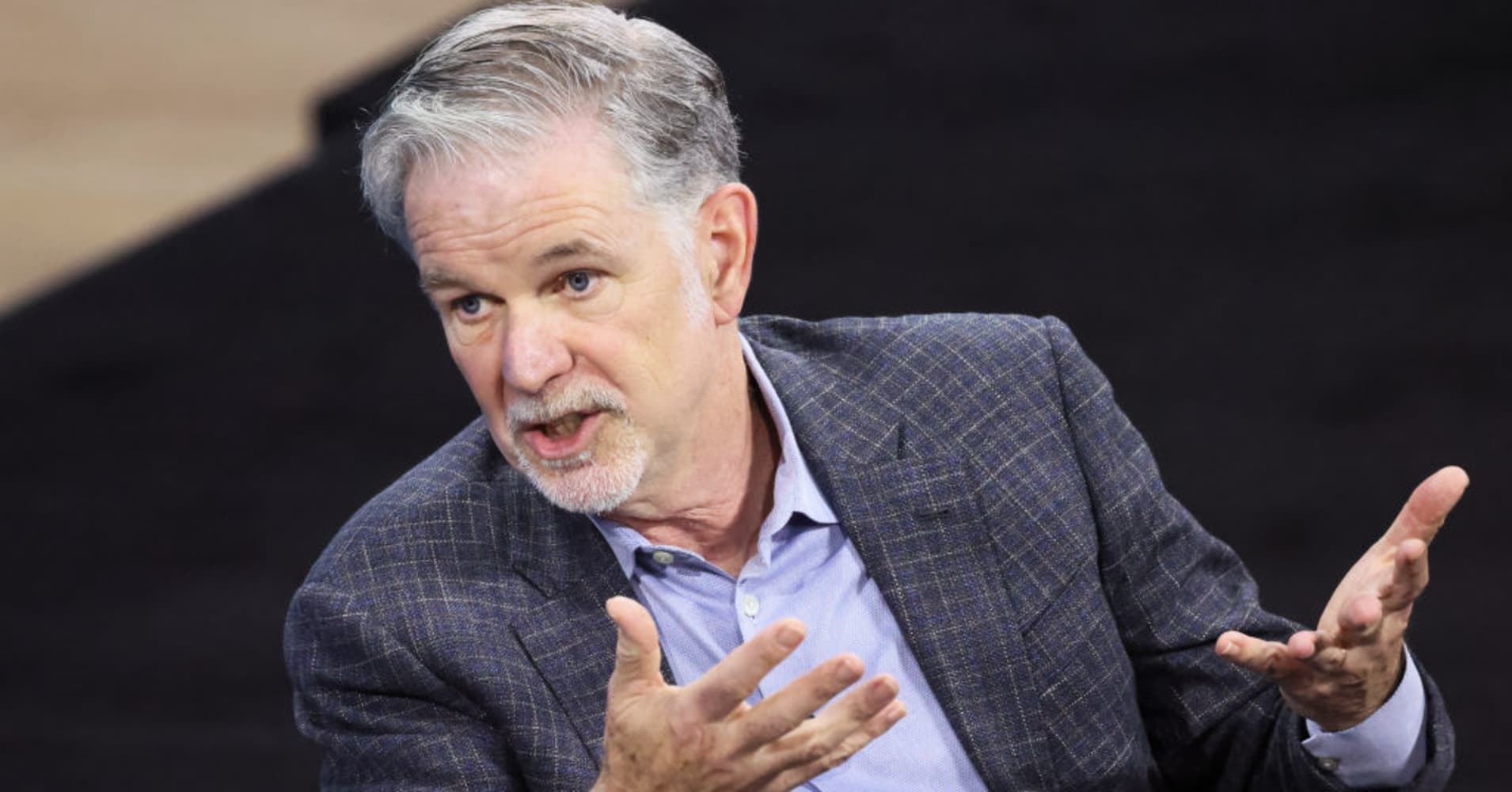 amazon, reed hastings shares the 3-word tactic that helped make netflix a $240 billion company—it's called 'farming for dissent'