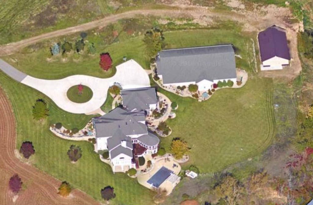 <p>Steve Stricker lives on this sprawling piece of property in Madison, Wisconsin. Complete with a farm shed bigger than some houses along with a guest house, there’s enough land for the 50-year-old Wisconsin native to work on his lawn and his game.</p>