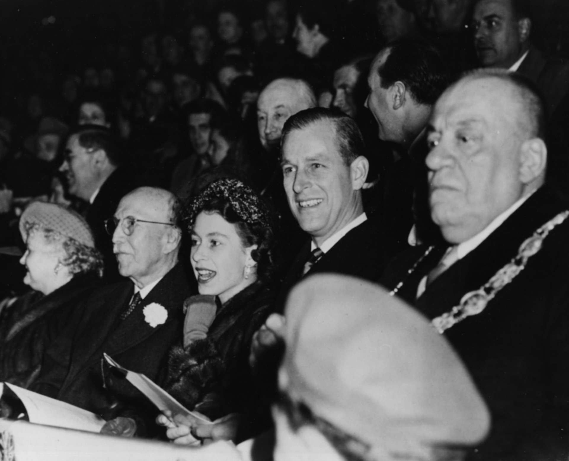 Princess Elizabeth and Prince Philip clearly engrossed in an ice hockey game in Montreal.<p><a href="https://www.msn.com/en-au/community/channel/vid-7xx8mnucu55yw63we9va2gwr7uihbxwc68fxqp25x6tg4ftibpra?cvid=94631541bc0f4f89bfd59158d696ad7e">Follow us and access great exclusive content every day</a></p>