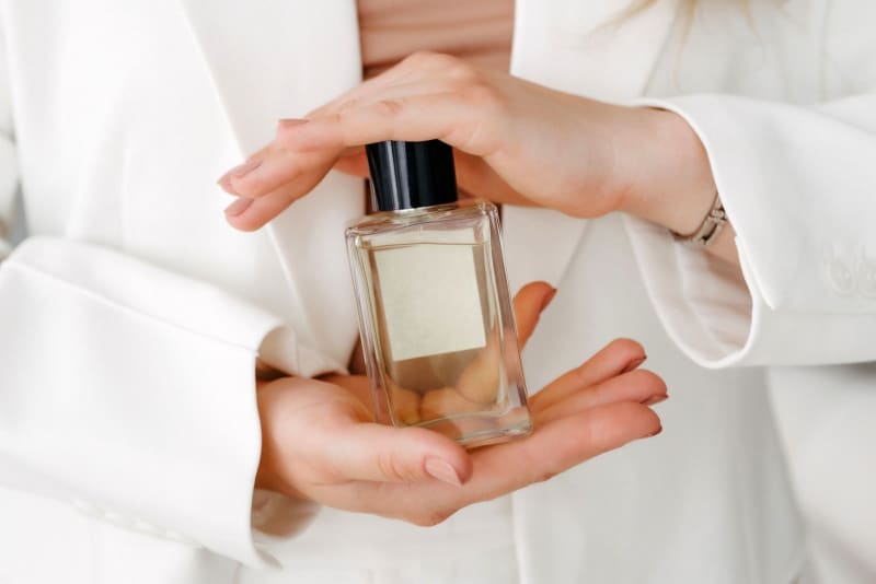 amazon, eleganz und sinnlichkeit: die tollsten jasmin-parfums, die deine sinne verzaubern