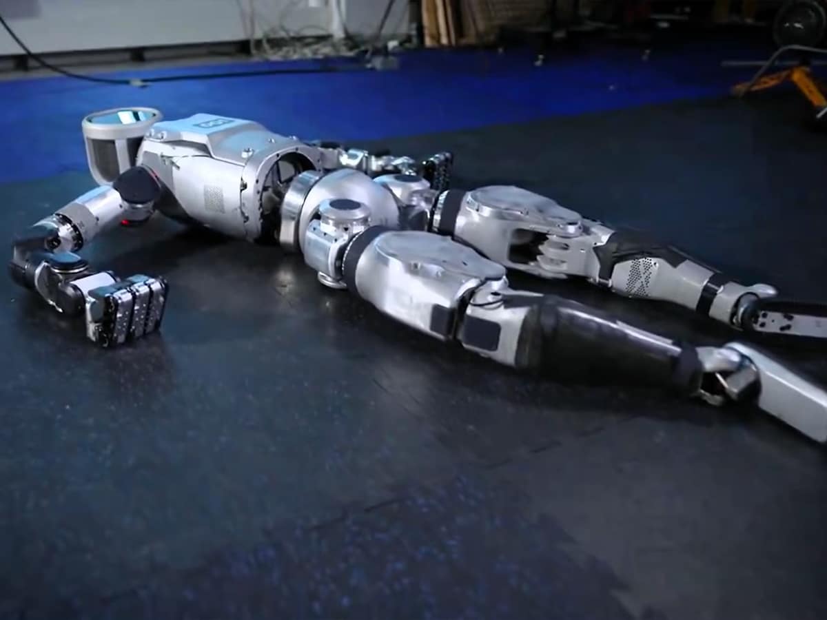boston dynamics’ atlas robot is stronger and creepier than ever