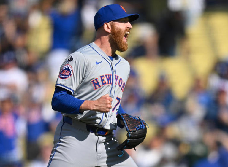 Mets’ Reed Garrett picks up first career save in style by striking out side