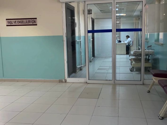 hastane tuvaletinde gizli kamera skandalı