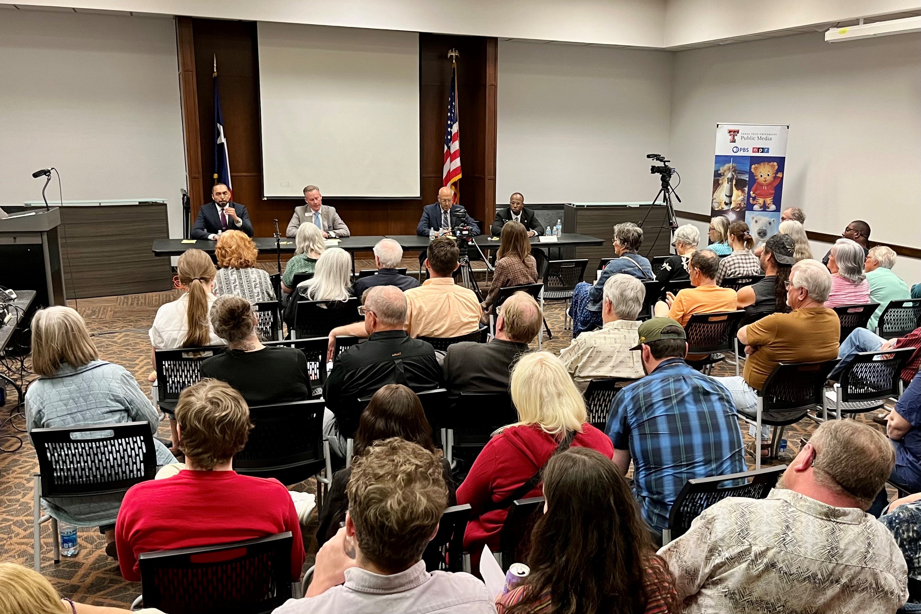 What To Know About Voting Early In Lubbock's City, School Elections