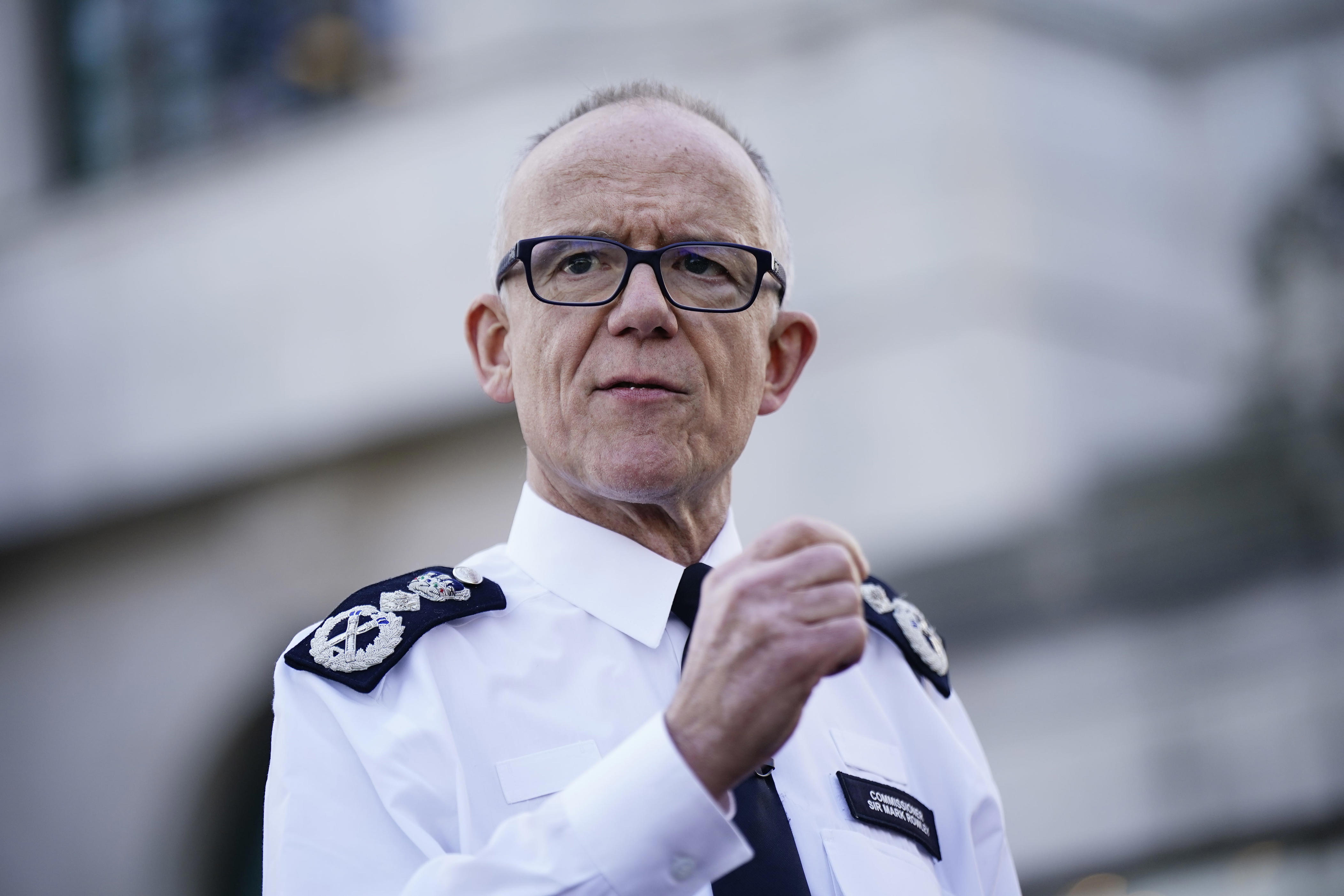 braverman joins calls for met police chief to quit over gaza protests