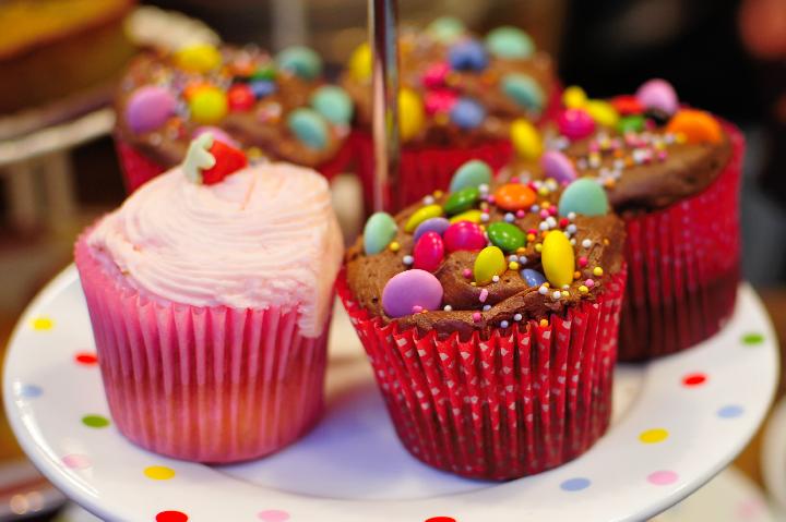 10 efek mengonsumsi makanan manis berlebihan, bisa picu sel kanker