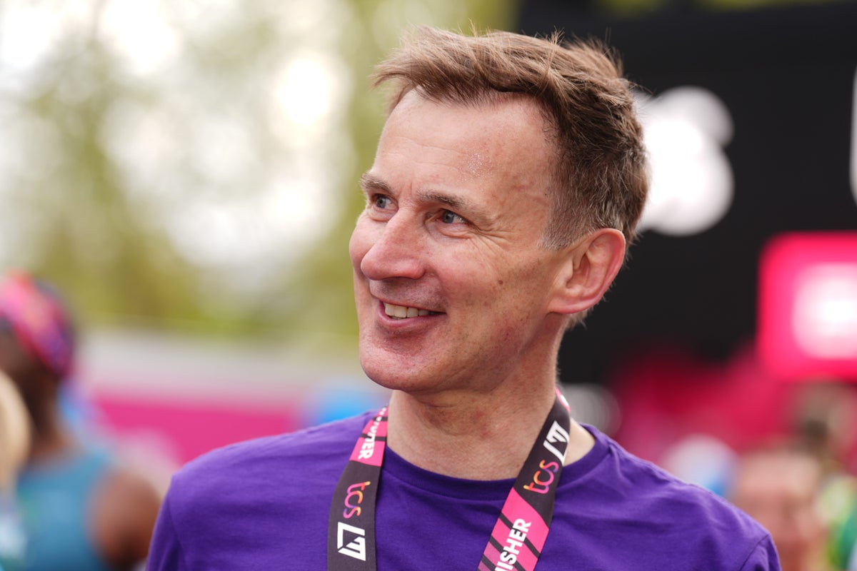 lowering inflation is harder than lowering my marathon time, says jeremy hunt