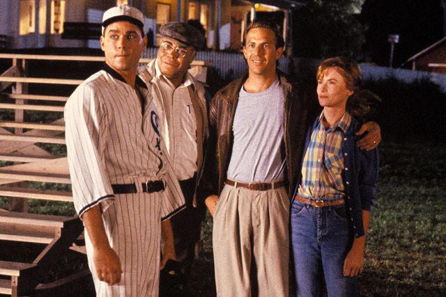 kevin costner remembers ben affleck and matt damon’s 'enthusiasm' as extras on “field of dreams”
