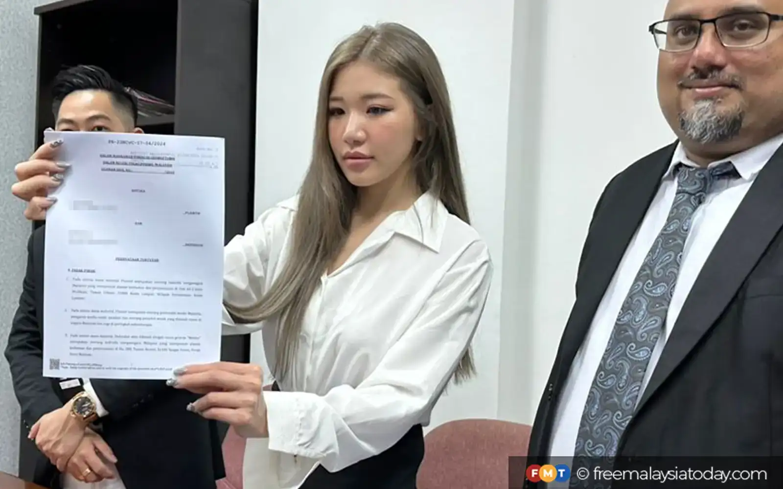 model ms puiyi sues ex-business partner for allegedly cheating her of rm4.3mil
