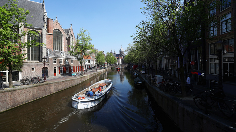 amszterdamban korlátozzák az új szállodák építését