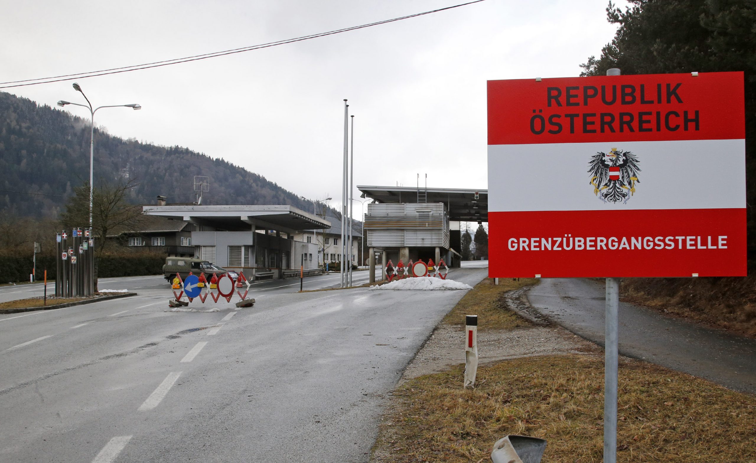 6.922 asylanträge im ersten quartal in österreich