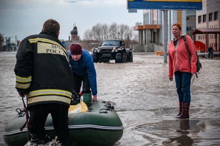Radioactive Leak Threat in Russia as Flood Heads for Uranium Mines<br><br>