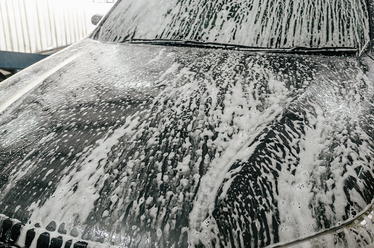 รถเลอะแป้งล้างยังไงดี? วิธีล้างแป้งหลังจากควันหลงสงกรานต์มีวิธีอย่างไร