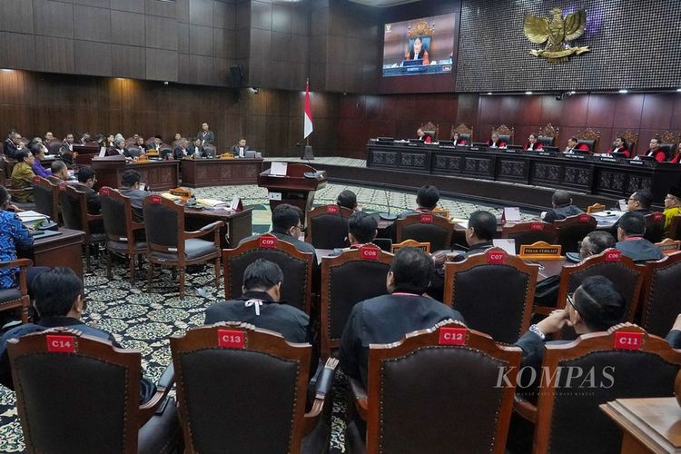 tok! mahkamah konstitusi resmi menolak gugatan pilpres 2024 yang diajukan anies baswedan-muhaimin iskandar