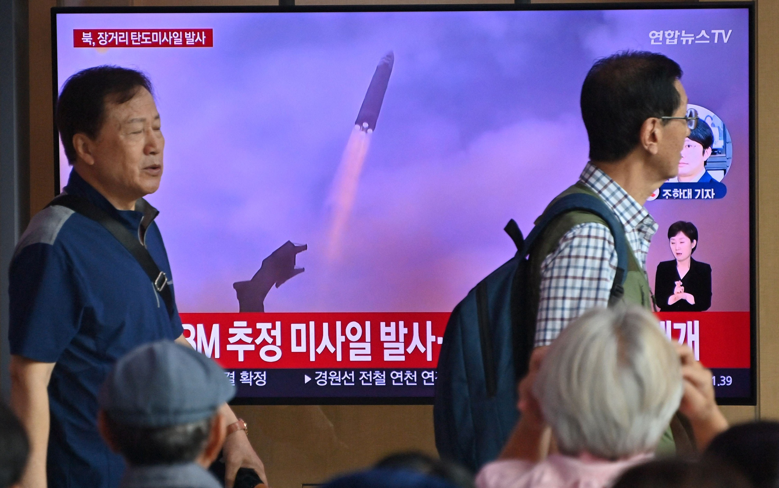 pohjois-korea laukaisi ballistisia ohjuksia