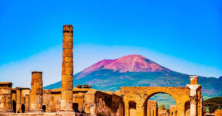 An Insider's Guide Of How To Visit Pompeii (& Make The Most Of It)