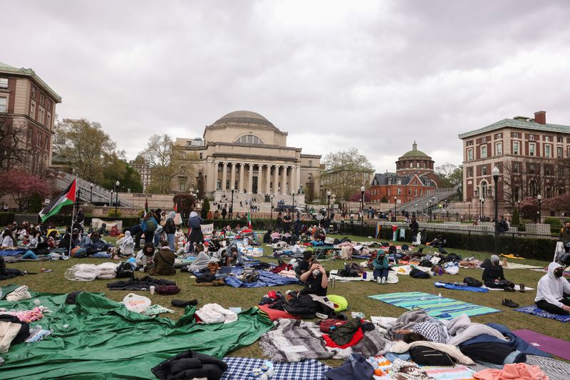 columbia university cancels in-person classes after pro-palestinian protests