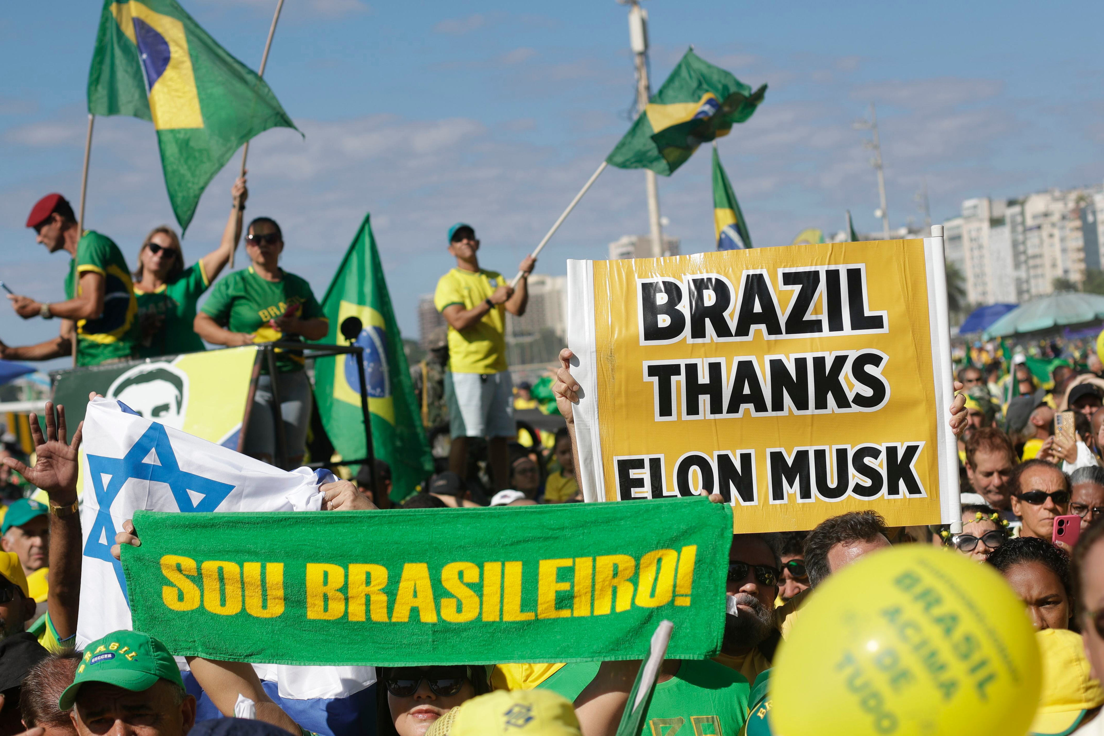 brasileños conservadores elogian a elon musk