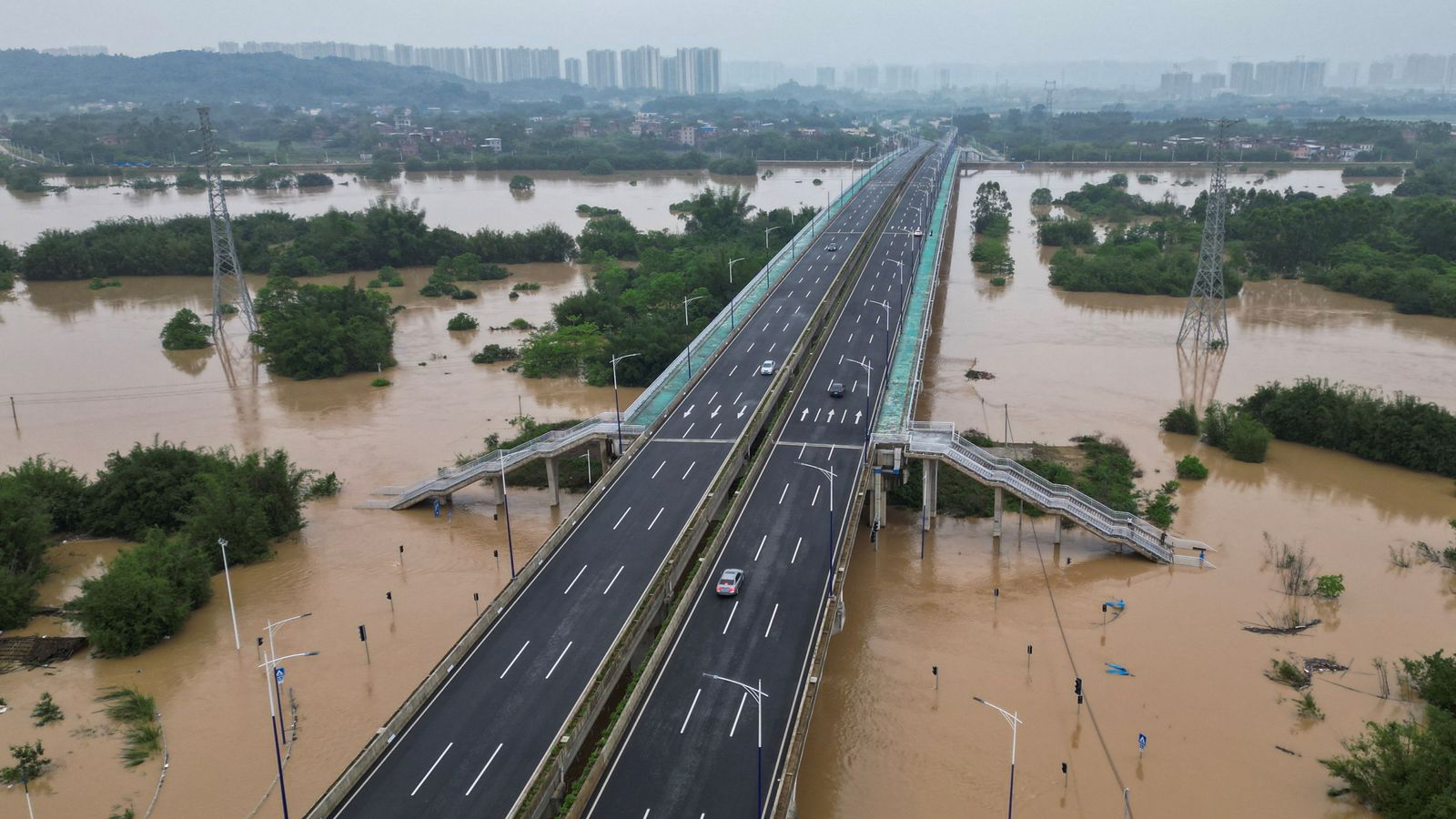 four dead after flooding in southern china
