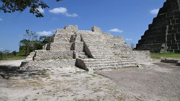 forscher rätseln: verbrannten die maya könige als ritual?