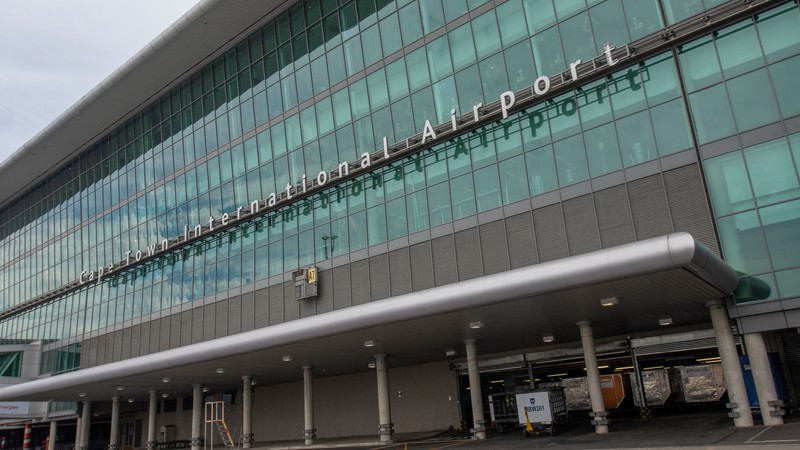 cape town airport takes prestigious accolades