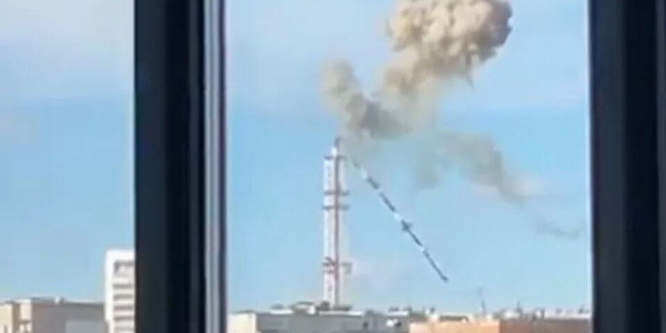 fernsehturm in charkiw nach russen-angriff eingestürzt